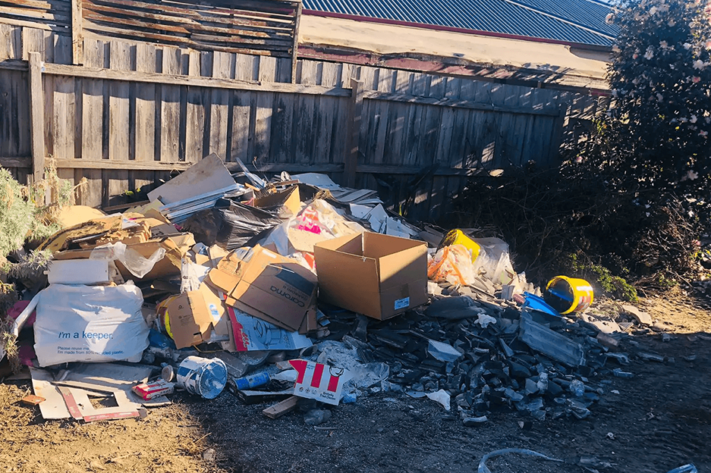 Rubbish-Junk-Removal-Service-J-Junk-Rubbish-Removal-Melbourne (1)